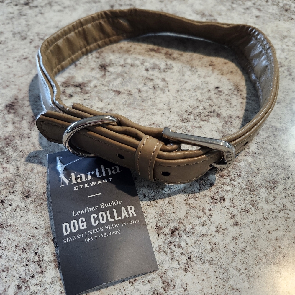NWT Martha Stewart Tan FAUX Leather Dog Collar